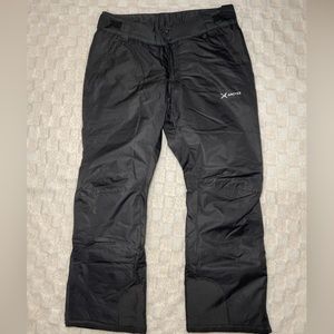 Black snow pants